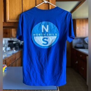 North Sails short sleeve tee shirt. In like-new condition. Size M